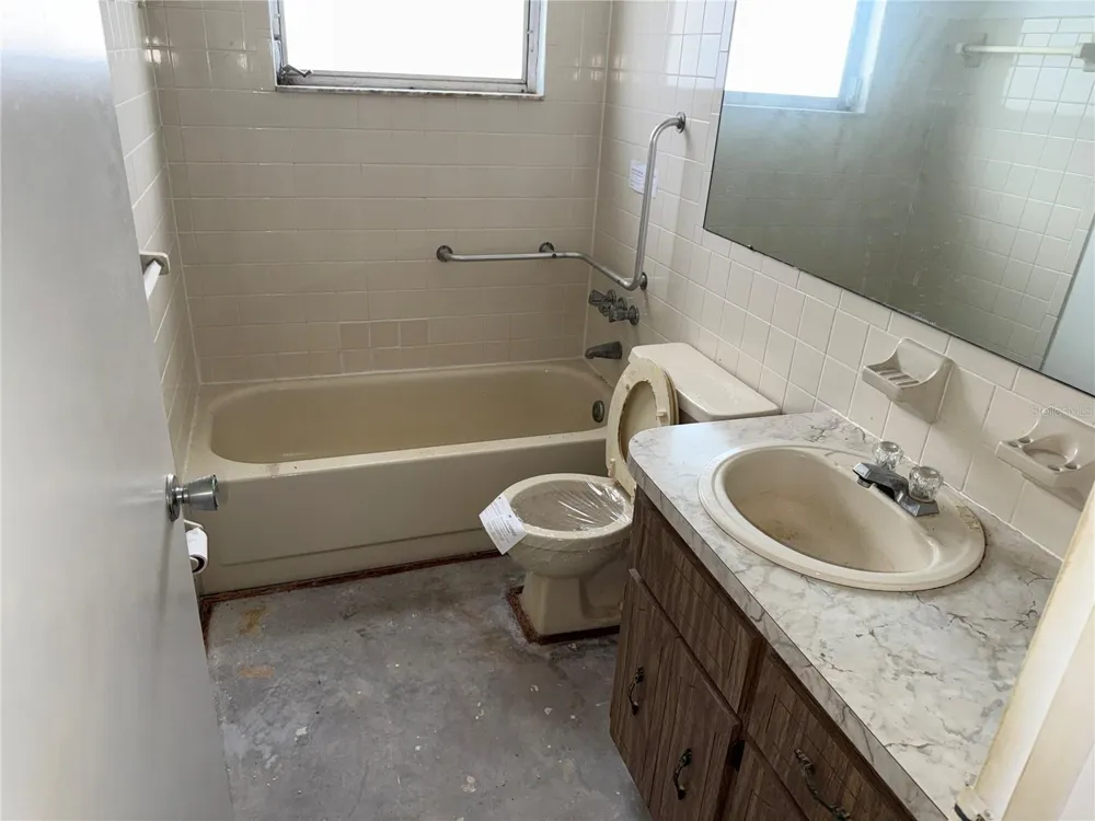 8019 COLTON DRIVE Port Richey, FL 34668