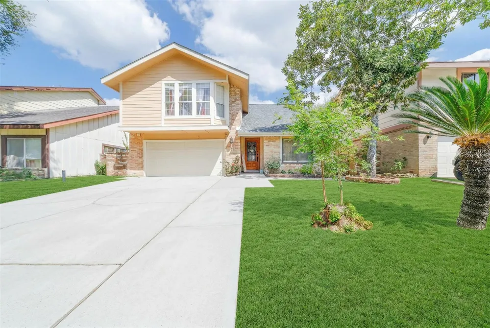 7711 Miller Glen Lane Houston, TX 77072