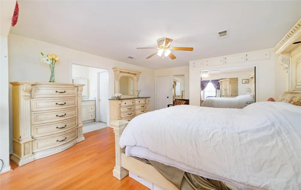 7711 Miller Glen Lane Houston, TX 77072