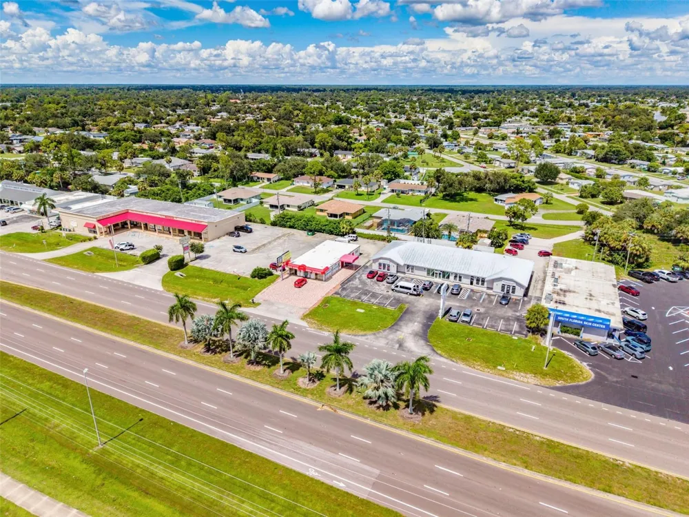 2842 TAMIAMI TRAIL Port Charlotte, FL 33952