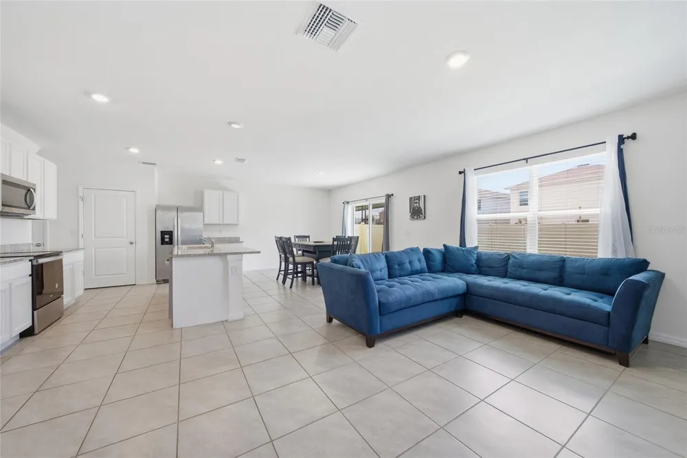 16353 SILENT SANDS LANE Odessa, FL 33556
