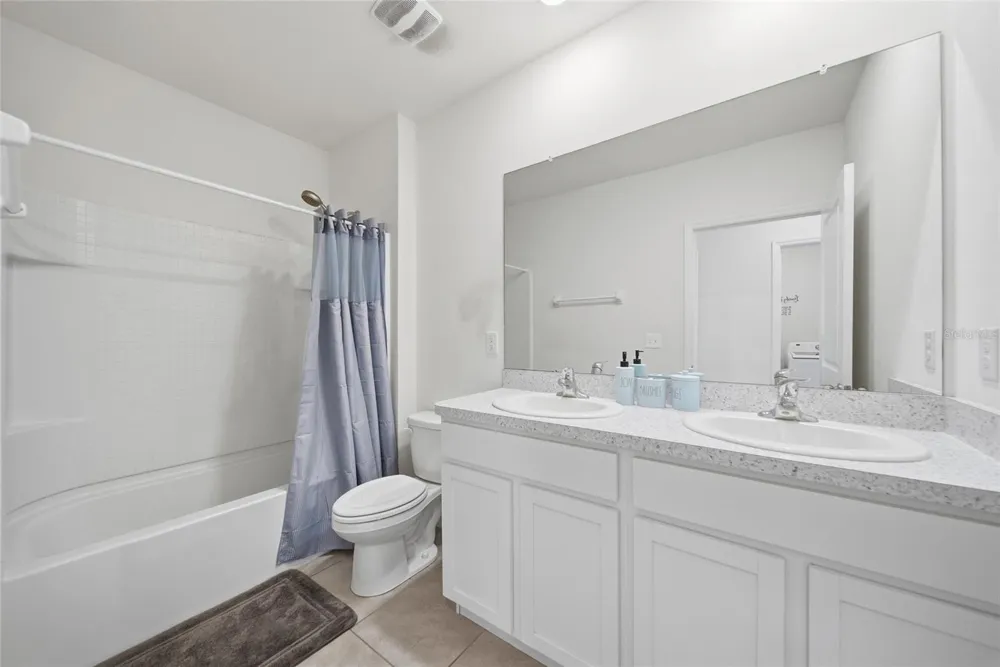 16353 SILENT SANDS LANE Odessa, FL 33556