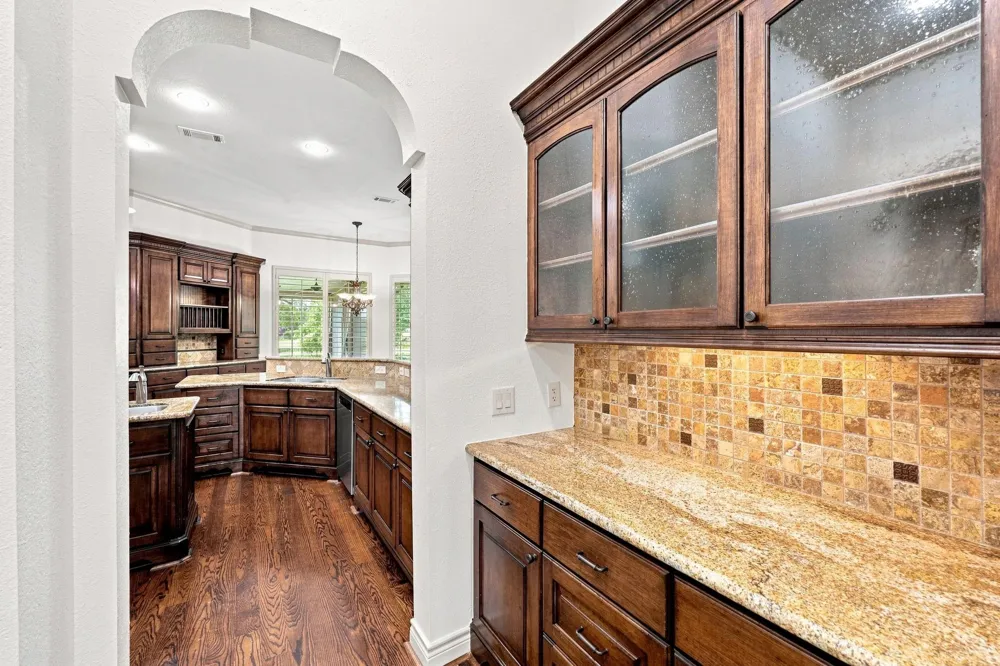 5411 Woodbury Street Weston Lakes, TX 77441