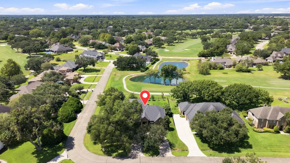 5411 Woodbury Street Weston Lakes, TX 77441