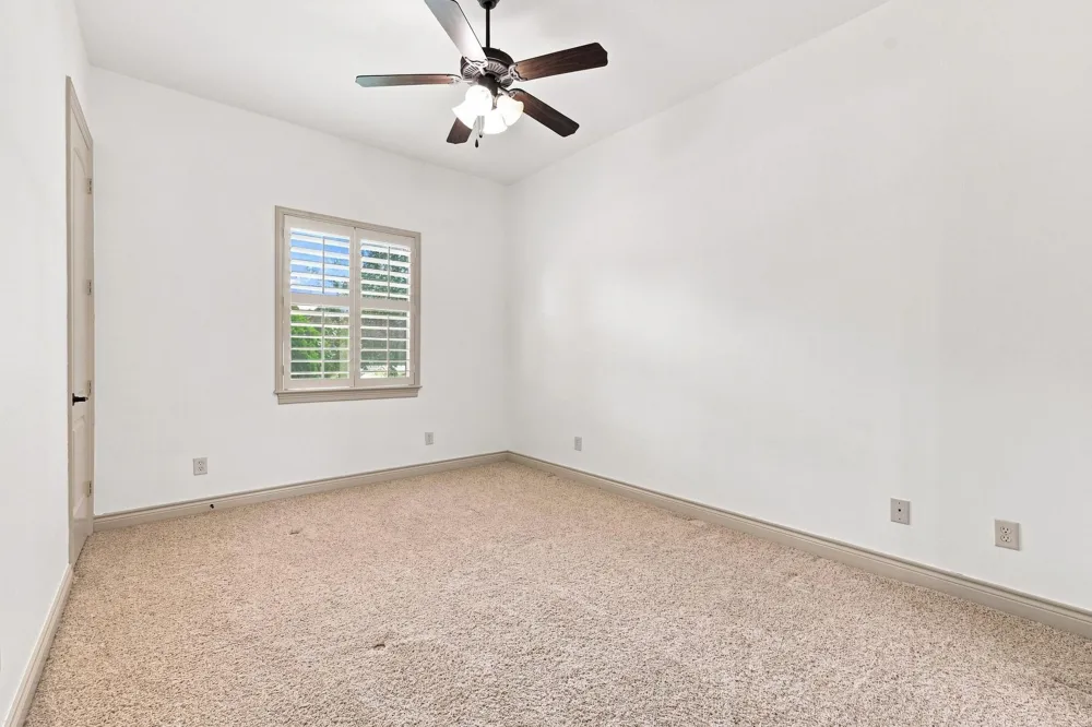 5411 Woodbury Street Weston Lakes, TX 77441