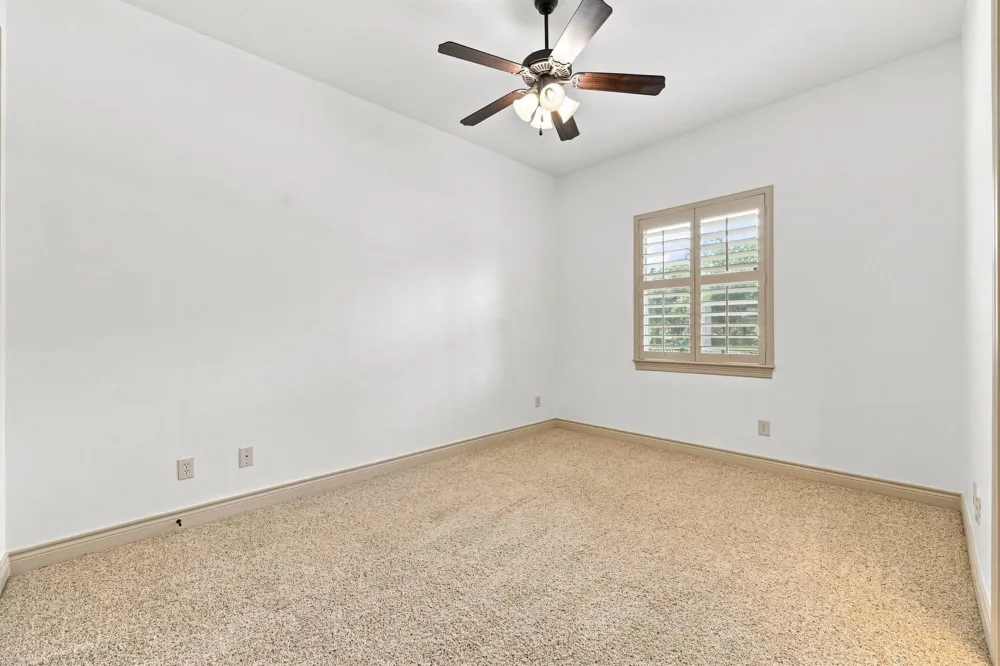 5411 Woodbury Street Weston Lakes, TX 77441