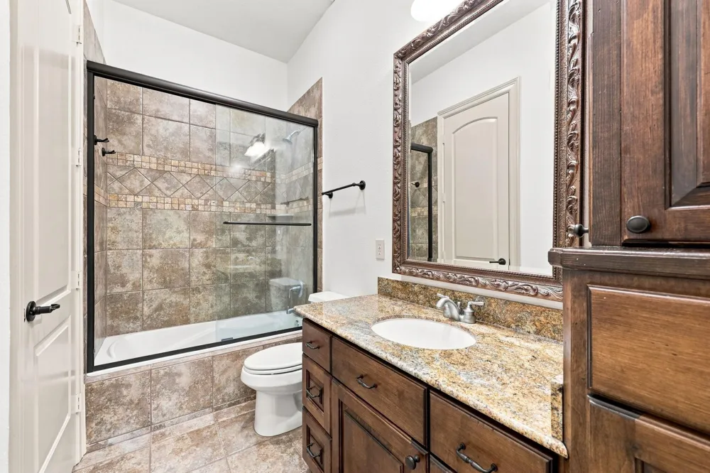 5411 Woodbury Street Weston Lakes, TX 77441