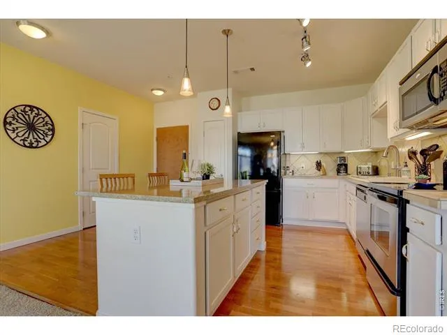 13456 Via Varra #213 Broomfield, CO 80020