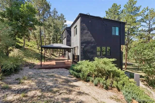1015 Timber Valley Road Colorado Springs, CO 80919