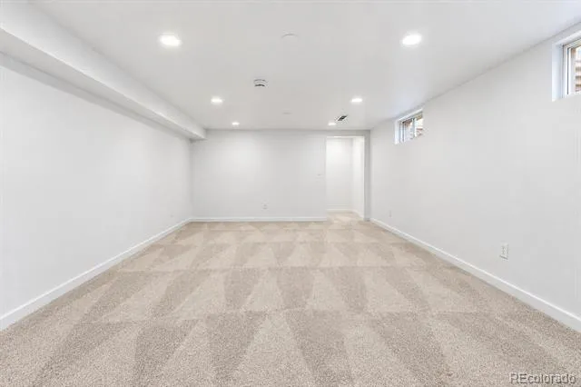 2631 S Green Court Denver, CO 80219