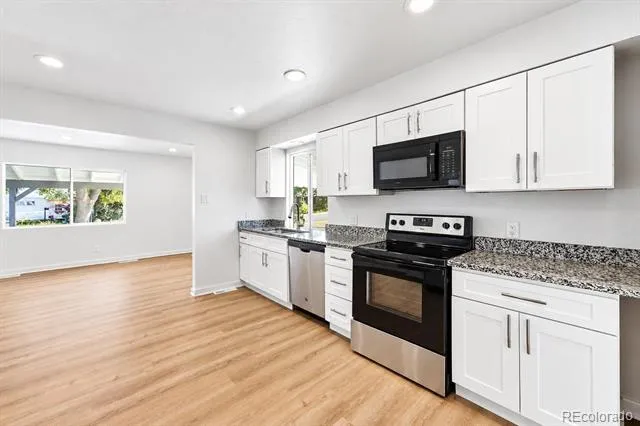 2631 S Green Court Denver, CO 80219