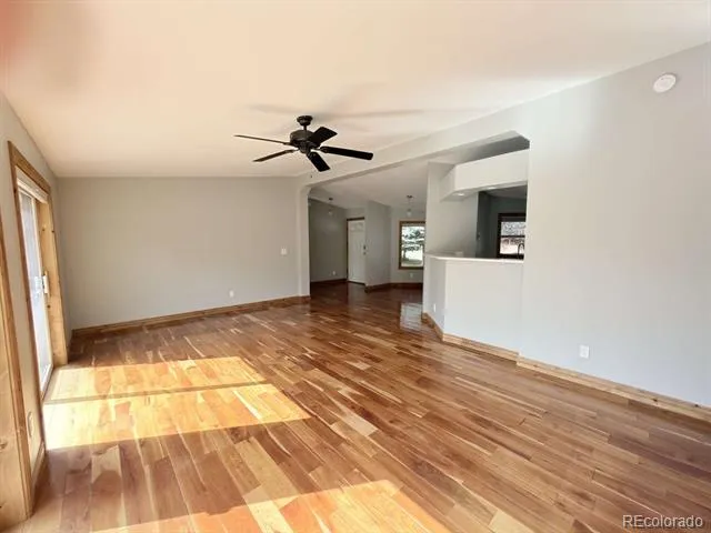 370 Price Lane Gypsum, CO 81637