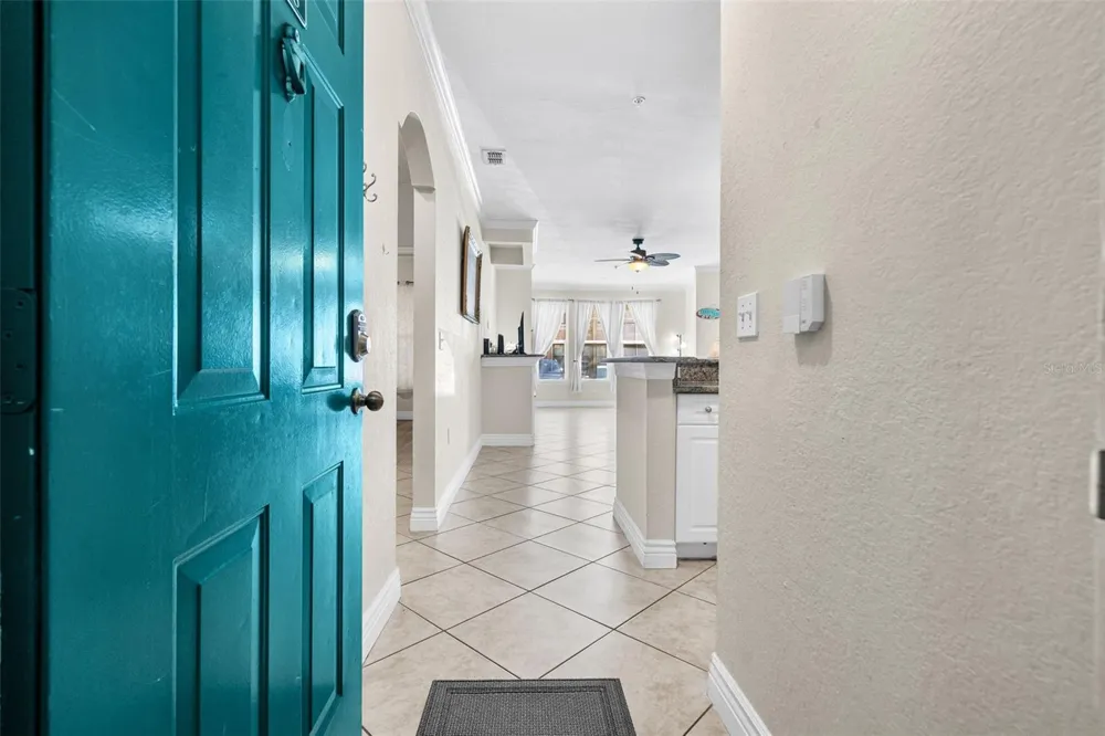 2724 VIA MURANO #615 Clearwater, FL 33764