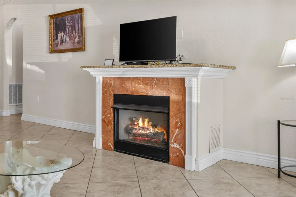 2724 VIA MURANO #615 Clearwater, FL 33764