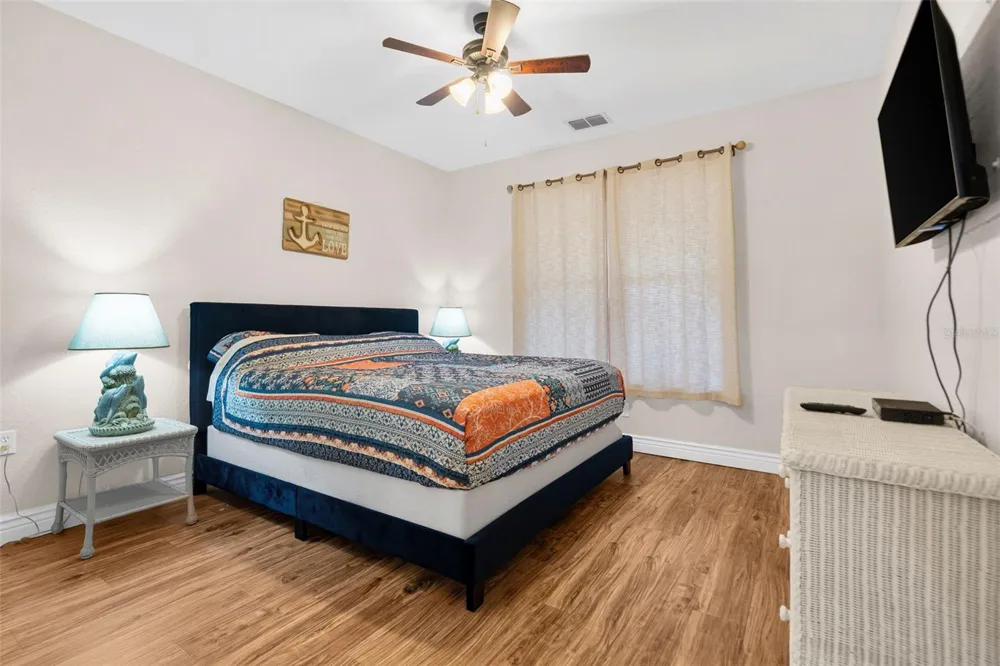 2724 VIA MURANO #615 Clearwater, FL 33764