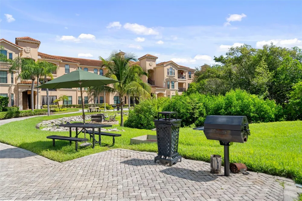 2724 VIA MURANO #615 Clearwater, FL 33764