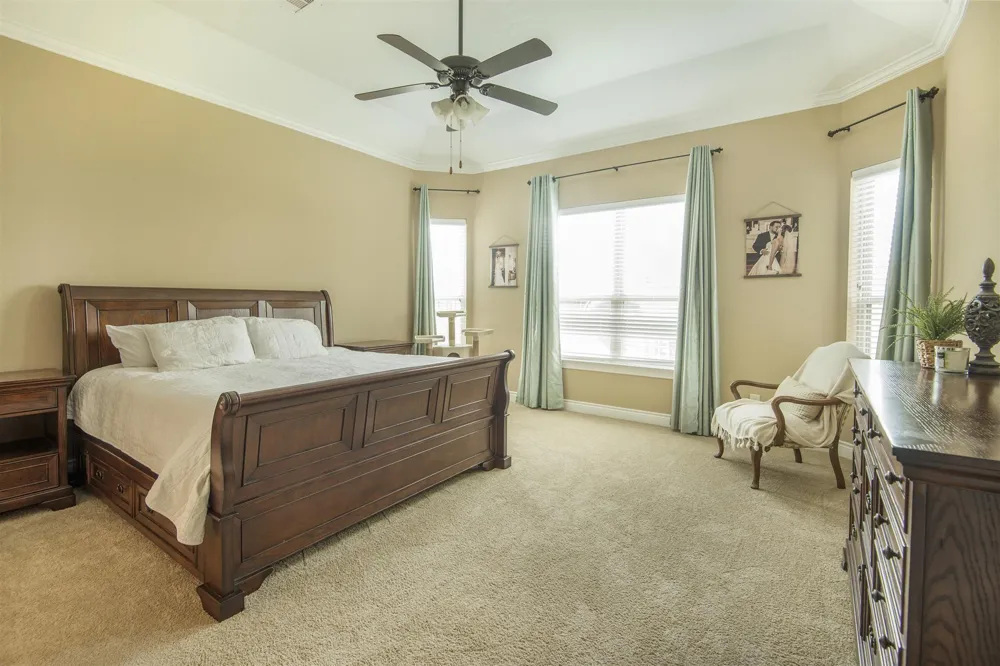321 Westwood Drive League City, TX 77573