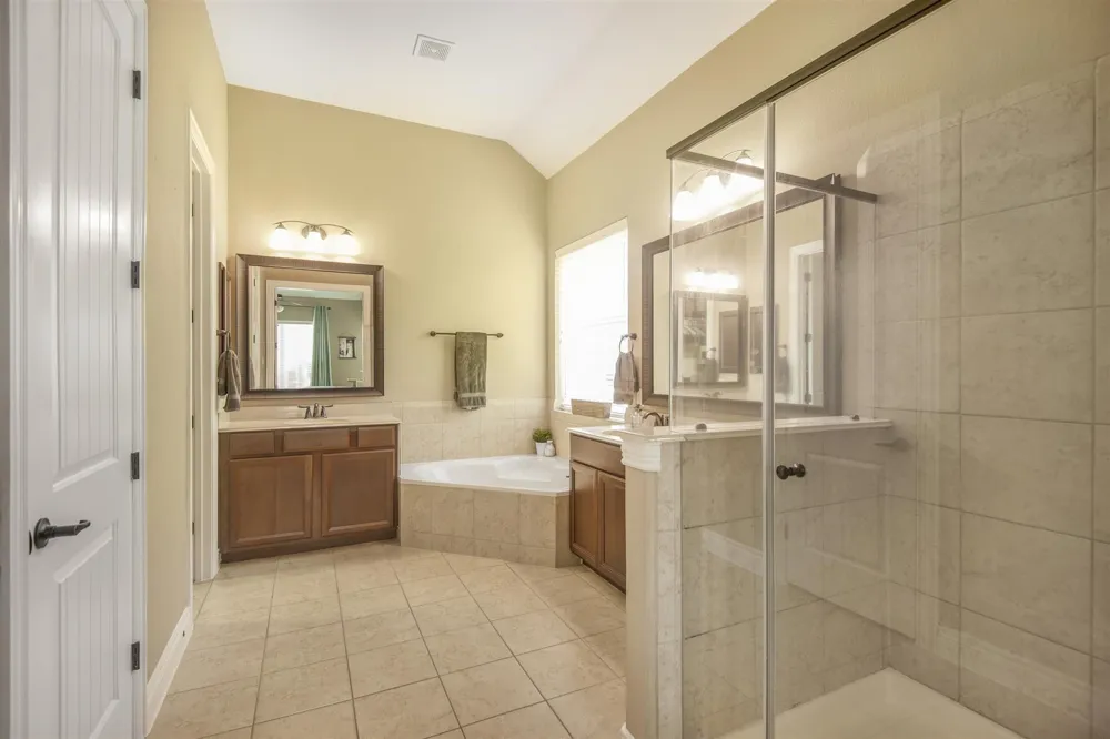 321 Westwood Drive League City, TX 77573