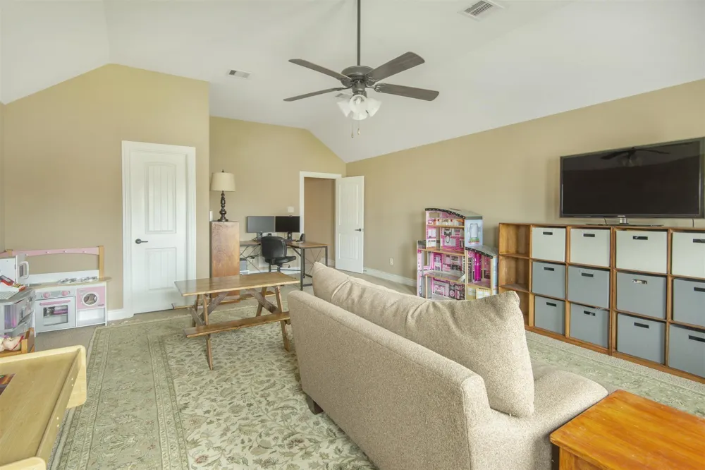 321 Westwood Drive League City, TX 77573