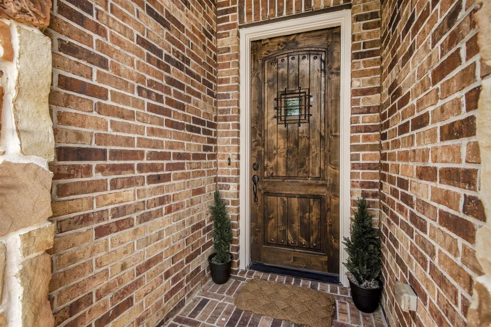 321 Westwood Drive League City, TX 77573