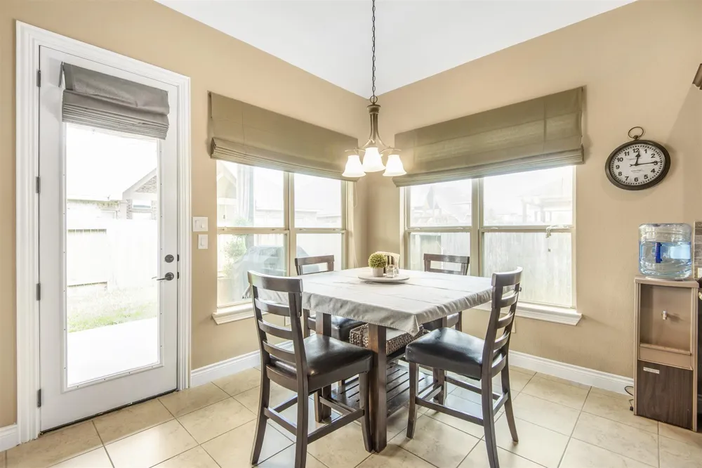 321 Westwood Drive League City, TX 77573
