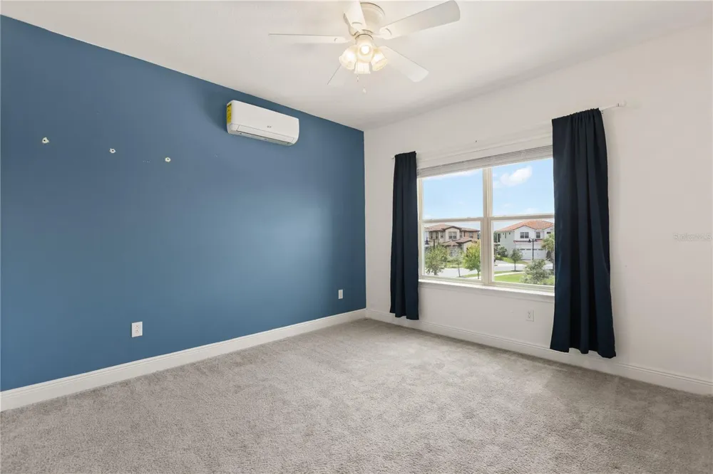 8148 CLEOBURY DRIVE Orlando, FL 32832
