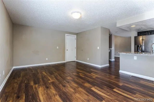 4984 S Dunkirk Way Centennial, CO 80015
