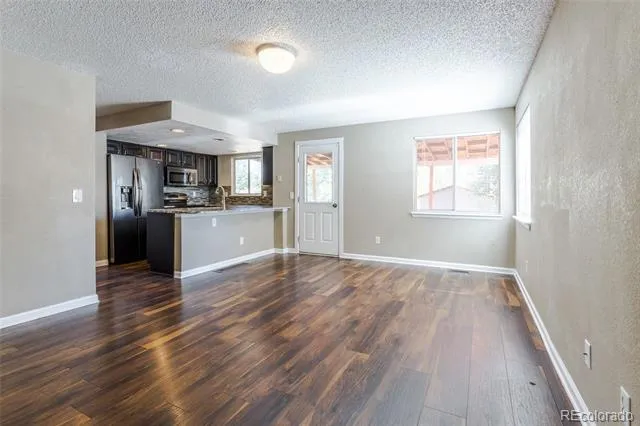 4984 S Dunkirk Way Centennial, CO 80015
