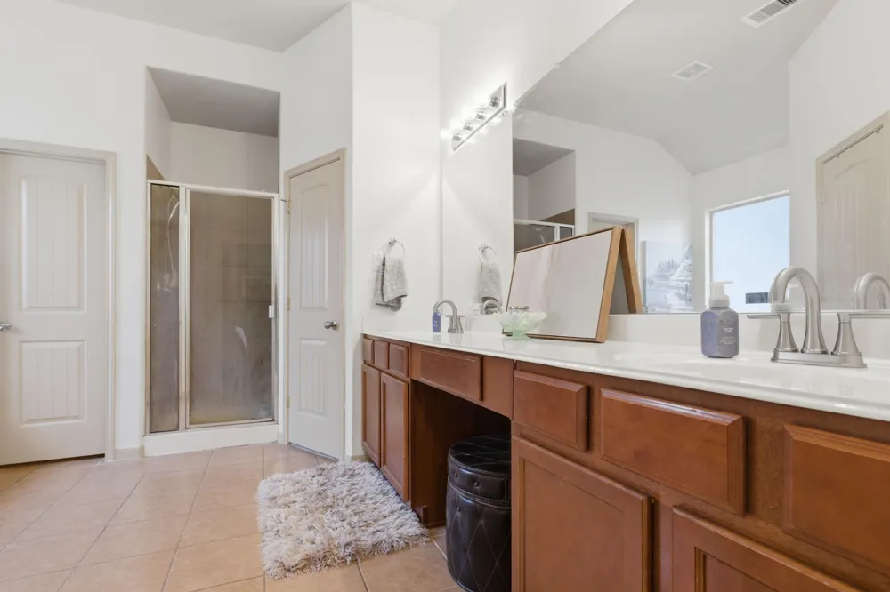22054 Mission Canyon Lane Porter, TX 77365
