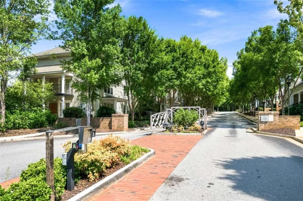 1035 Barnett Shoals Road #450 Athens, GA 30605