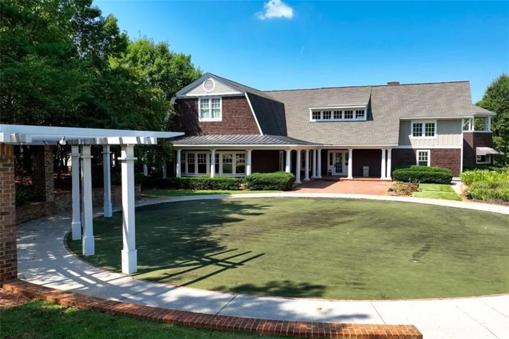 1035 Barnett Shoals Road #450 Athens, GA 30605