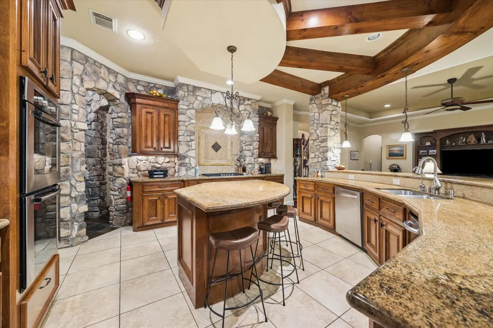 53 New Oak Trail Humble, TX 77346