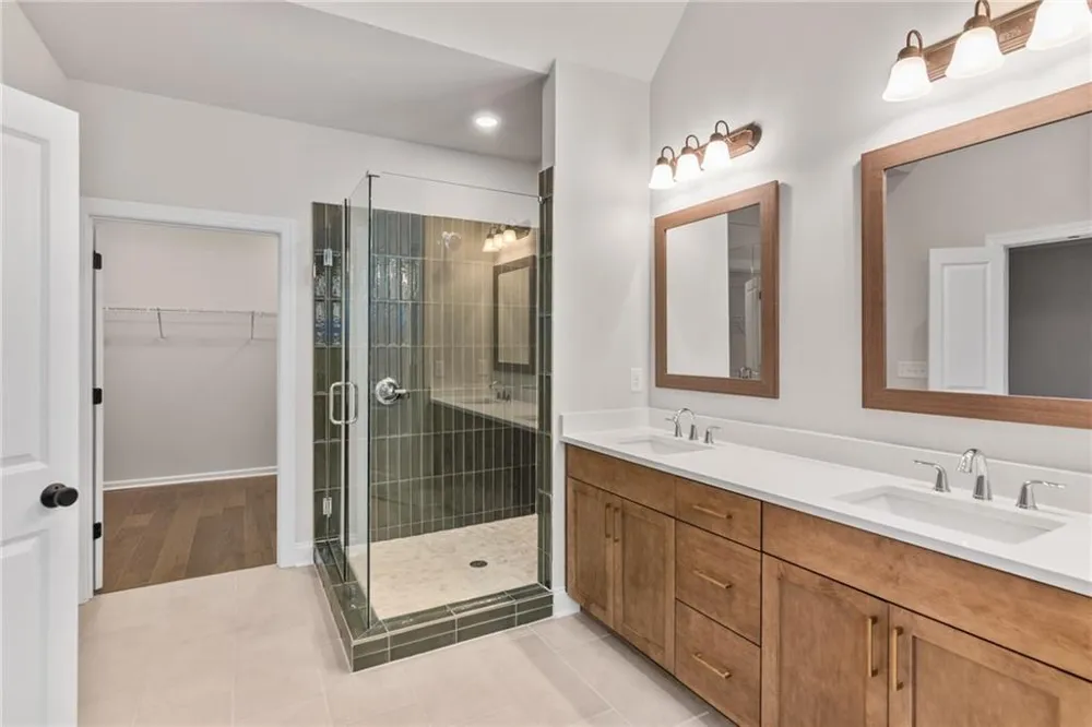 5693 Broad River View #443 Peachtree Corners, GA 30092