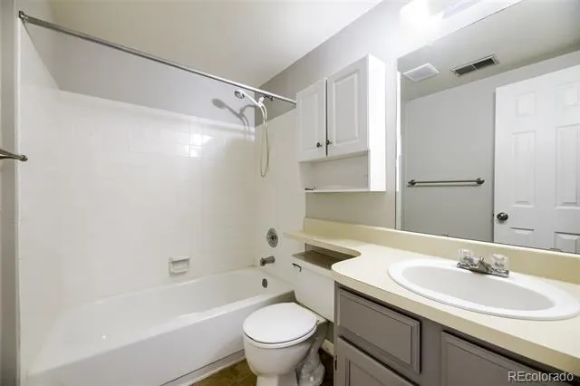 3606 S Depew Street #201 Denver, CO 80235