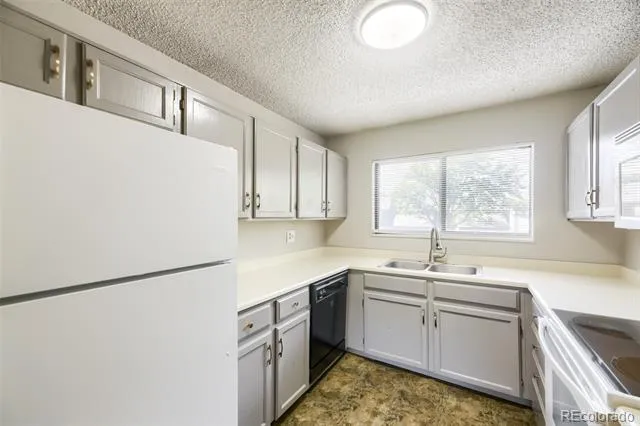3606 S Depew Street #201 Denver, CO 80235