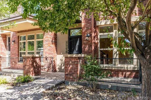8966 E Nichols Place Centennial, CO 80112