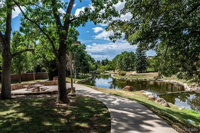 8966 E Nichols Place Centennial, CO 80112