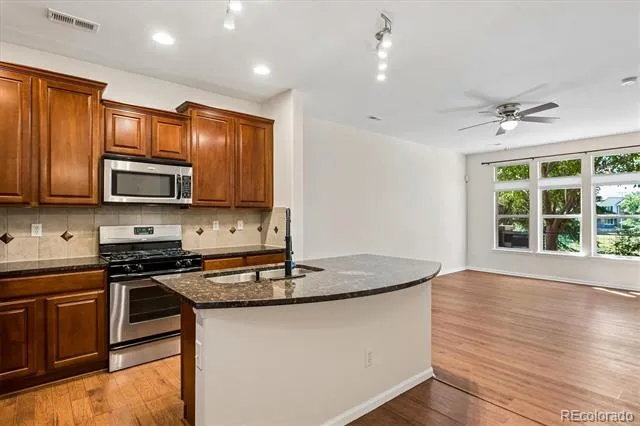 8966 E Nichols Place Centennial, CO 80112