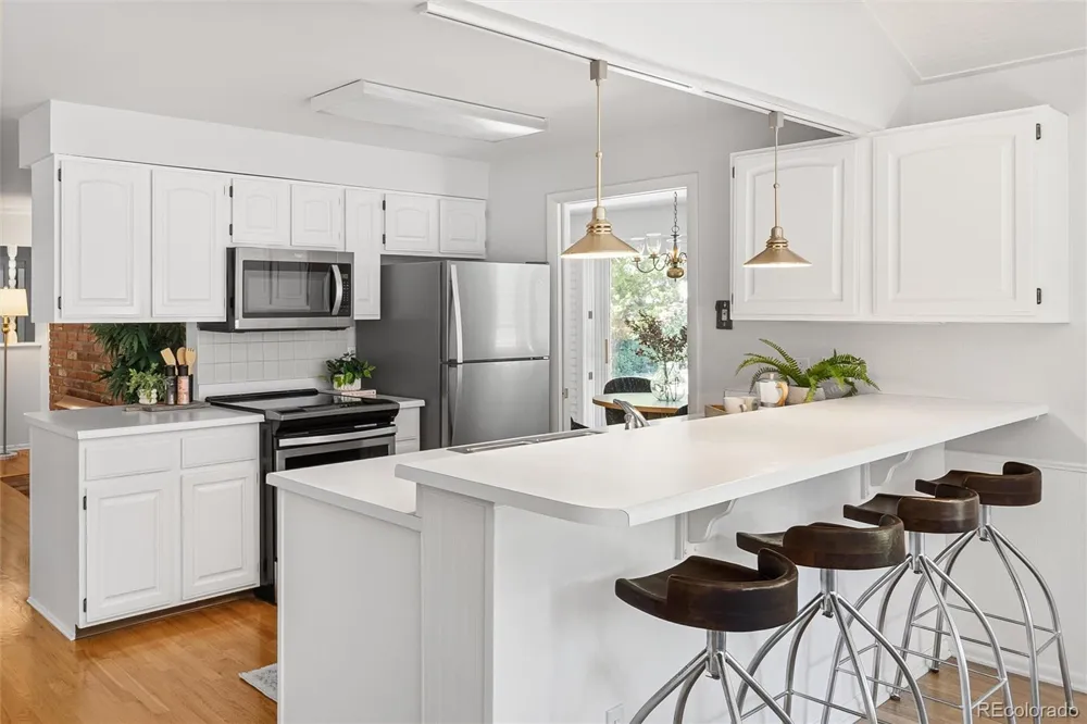 2285 W Davies Avenue Littleton, CO 80120