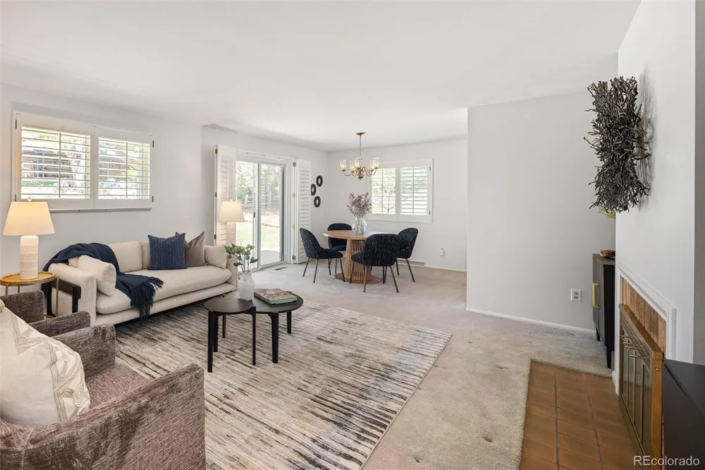 2285 W Davies Avenue Littleton, CO 80120