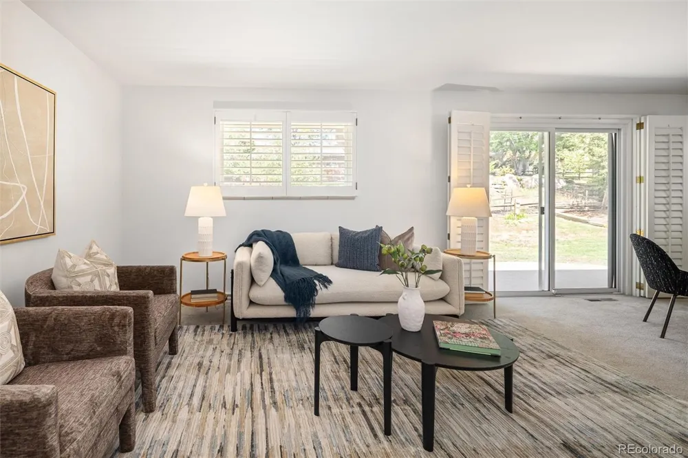 2285 W Davies Avenue Littleton, CO 80120