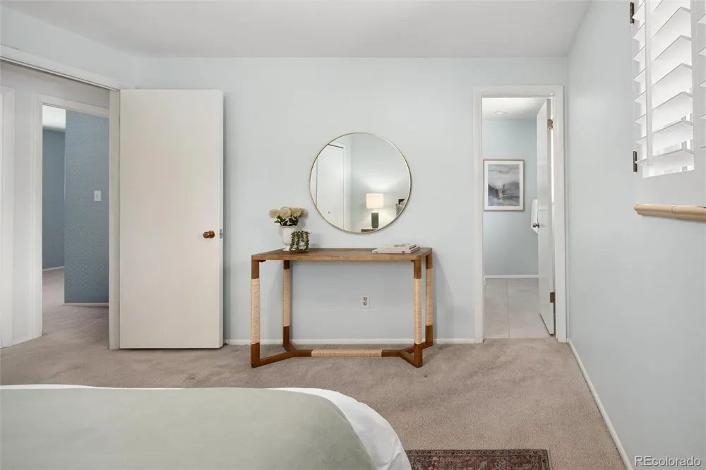 2285 W Davies Avenue Littleton, CO 80120