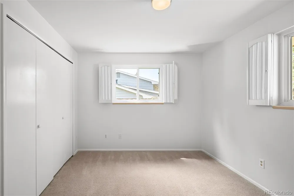 2285 W Davies Avenue Littleton, CO 80120