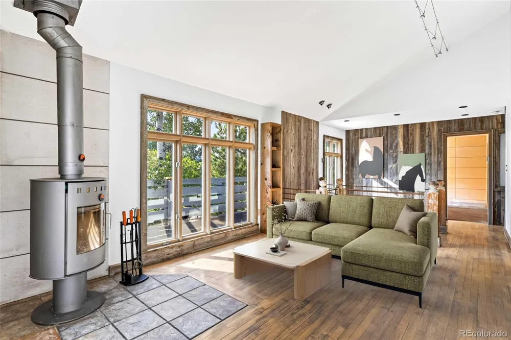 4620 Hilltop Road Evergreen, CO 80439