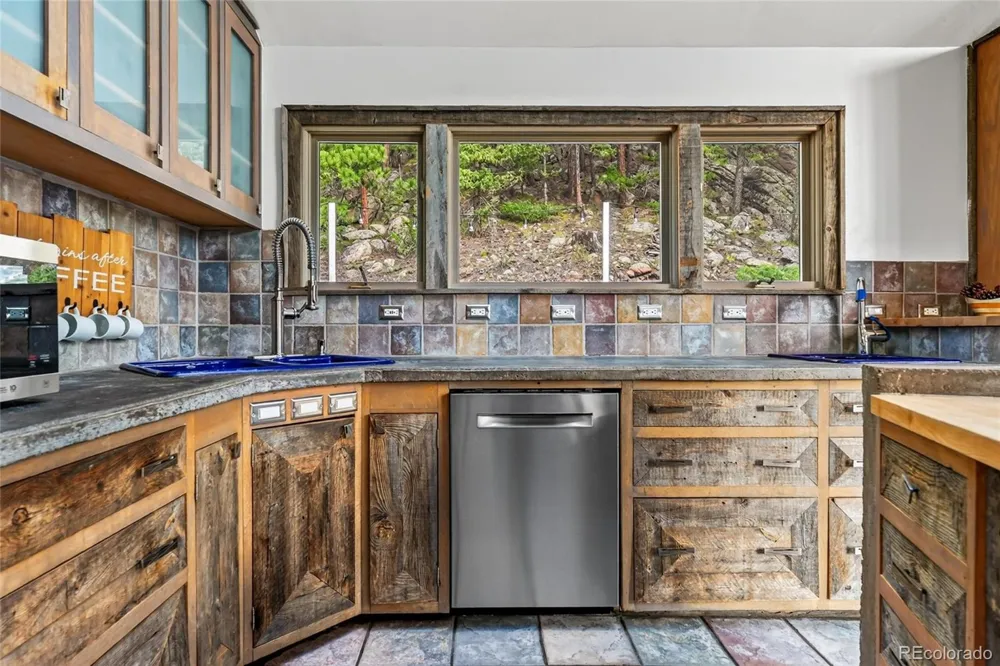 4620 Hilltop Road Evergreen, CO 80439