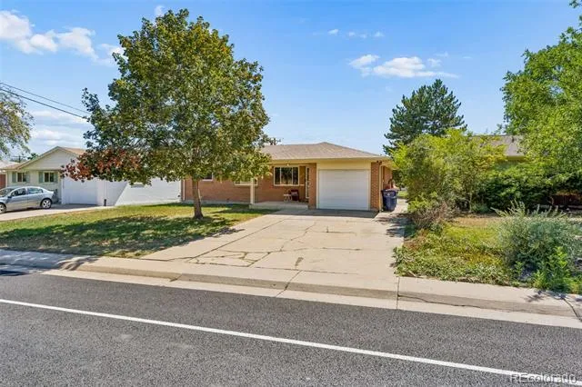 1360 W 6th Avenue Broomfield, CO 80020
