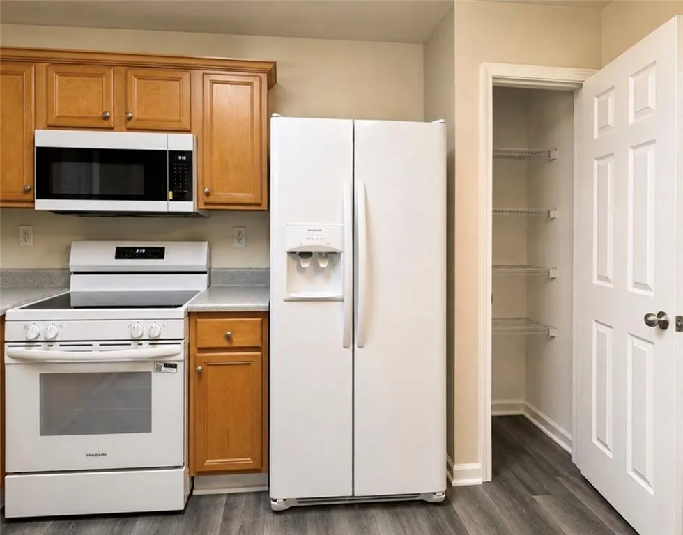 230 Hiram Terrace Hiram, GA 30141