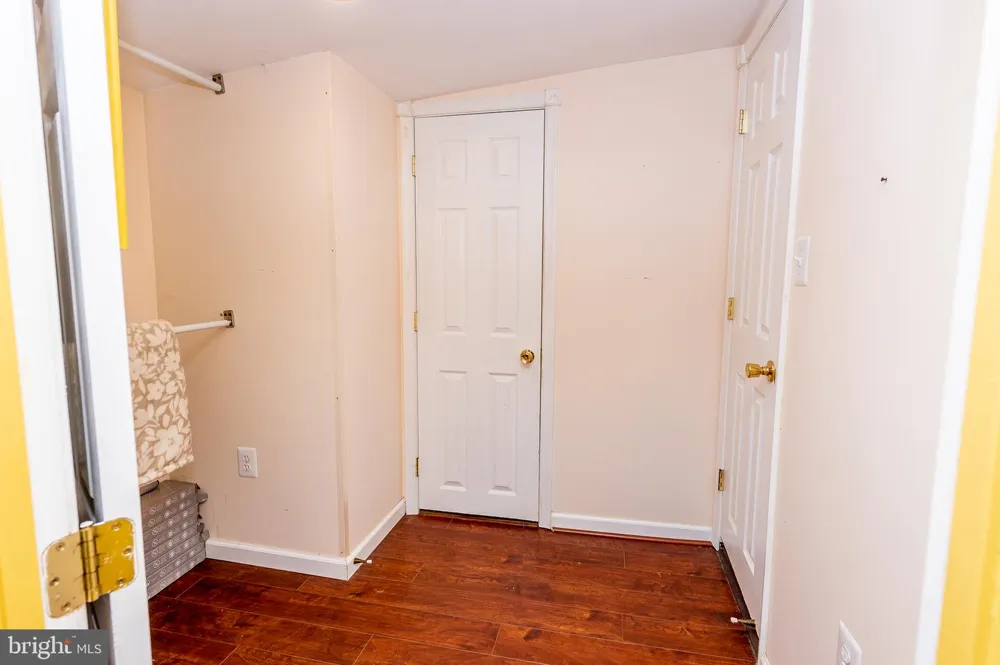 JELLYSTONE AVENUE Falling Waters, WV 25419