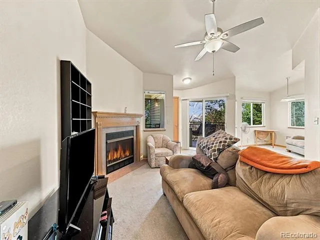 950 52nd Avenue Court #T4 Greeley, CO 80634