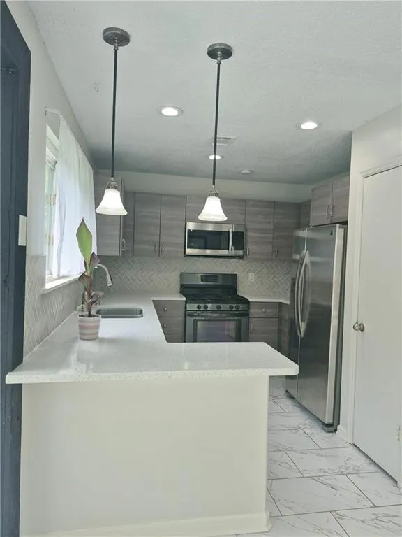 3285 Rollingbrook way Duluth, GA 30096